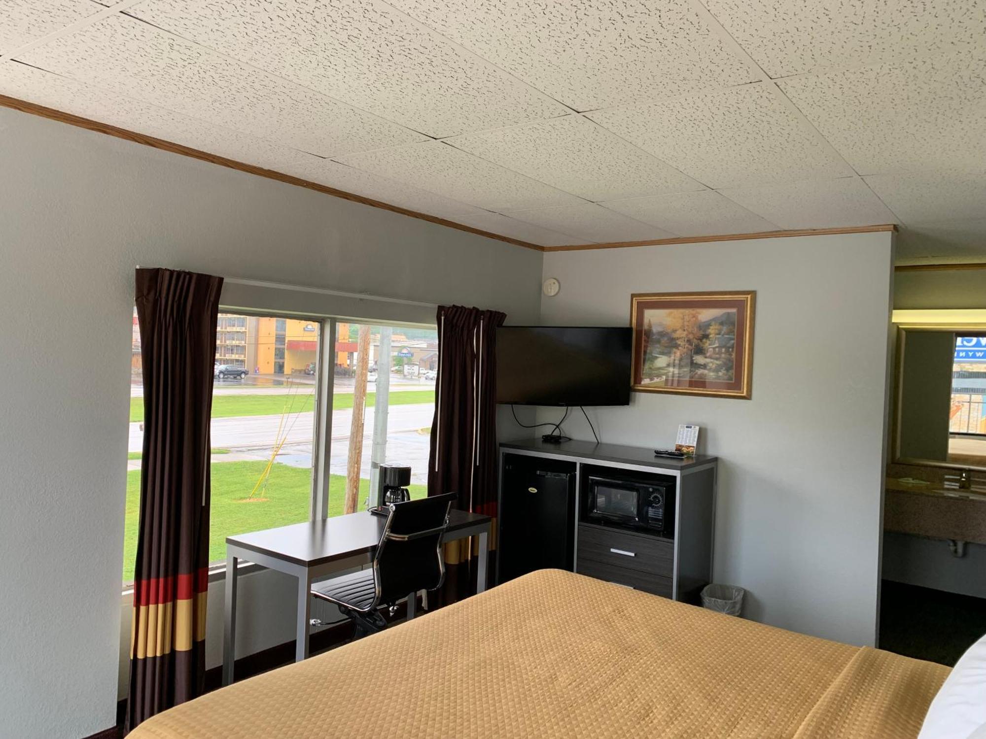 Pigeon Forge Parkway Inn Exteriör bild